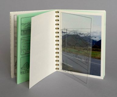 Innenansicht von "Fieldnotes: the clouddragons of lake annecy"